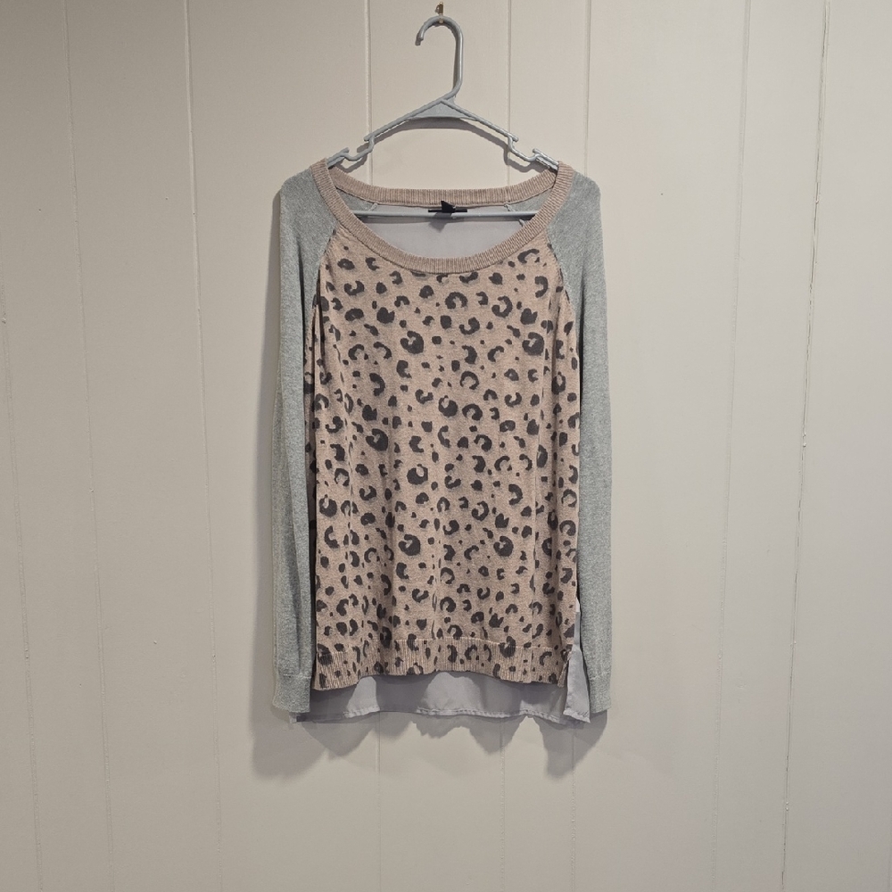 GAP Animal Print Long Sleeve Top - Tan and Gray